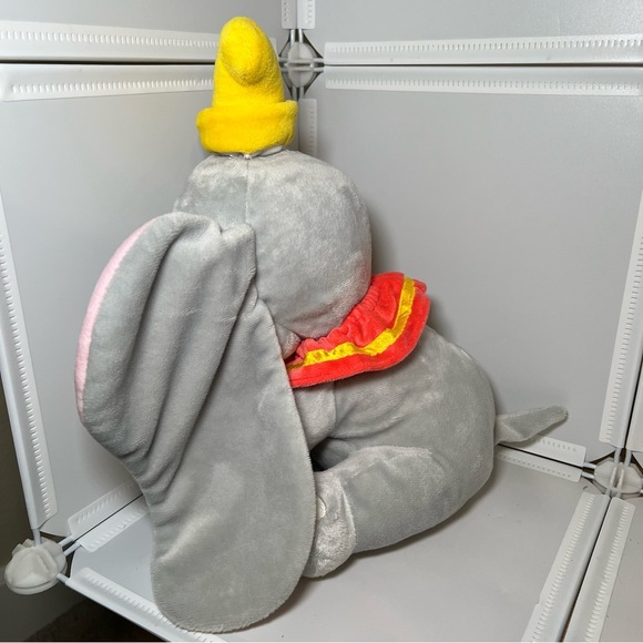 Disney Store Dumbo Plush Elephant 14" Velvety Soft Huggable Stuffed Elephant - Picture 2 of 5